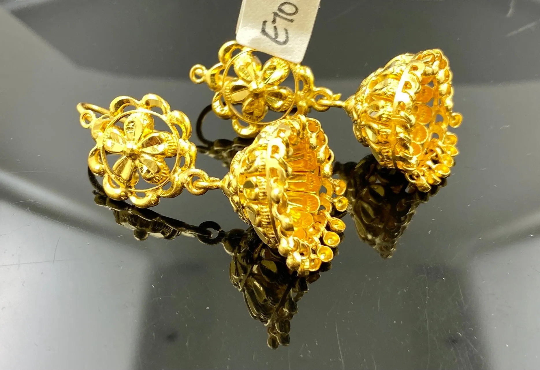 22k Earrings Solid Gold Ladies Floral Design with French Hooks E7073