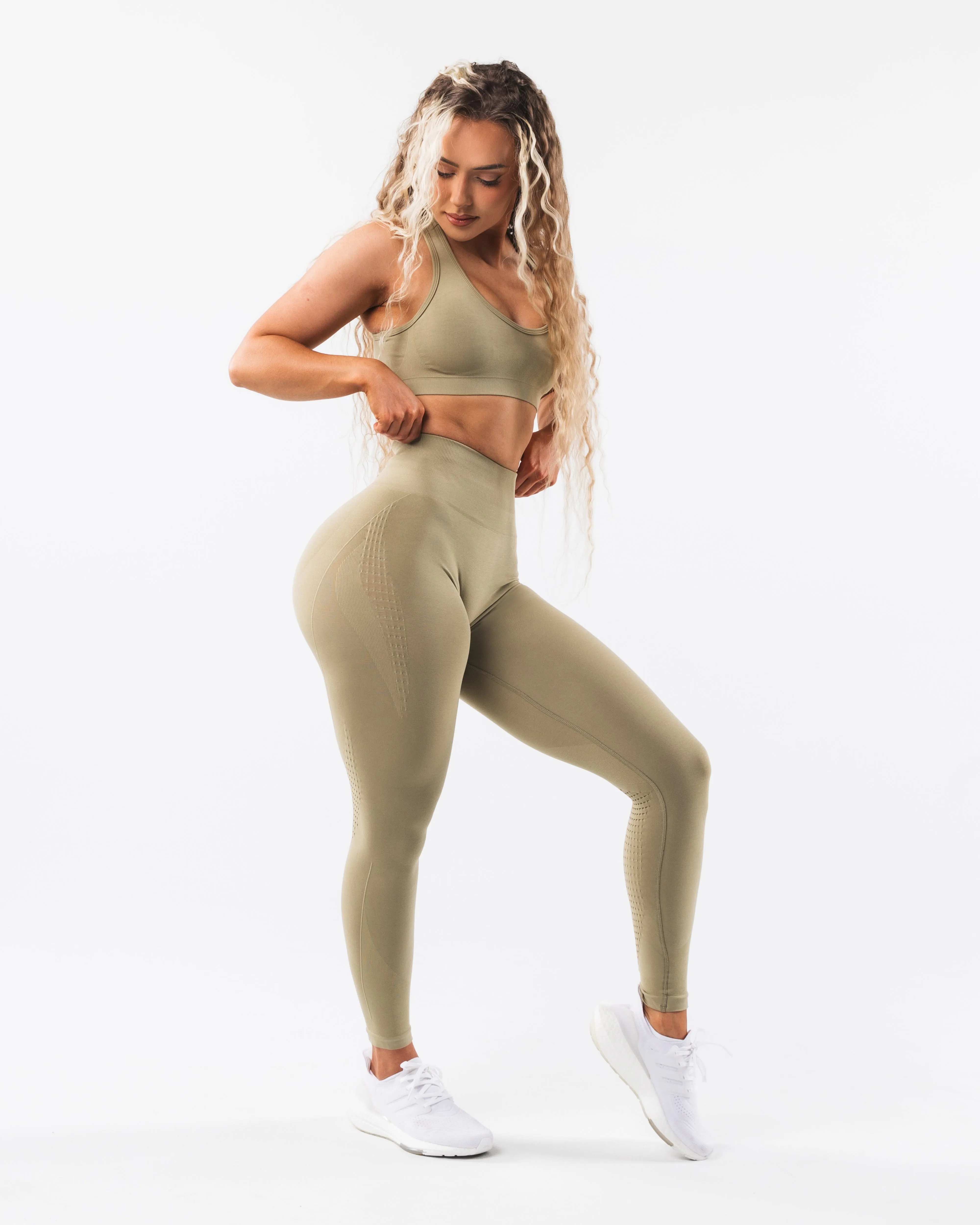 Amplify Contour Legging - Birch Wood