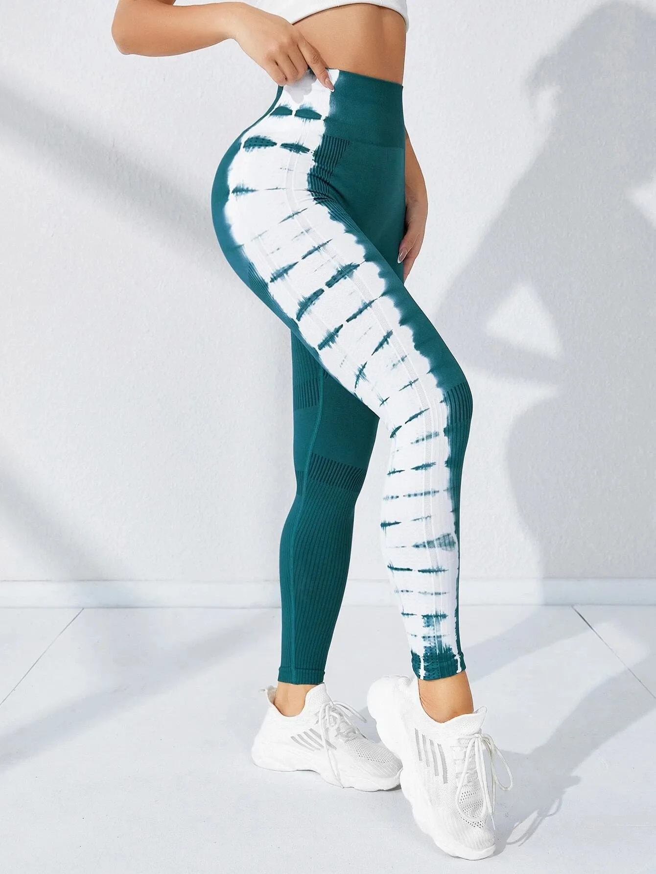 Arlette Tie Dye Yoga Leggings