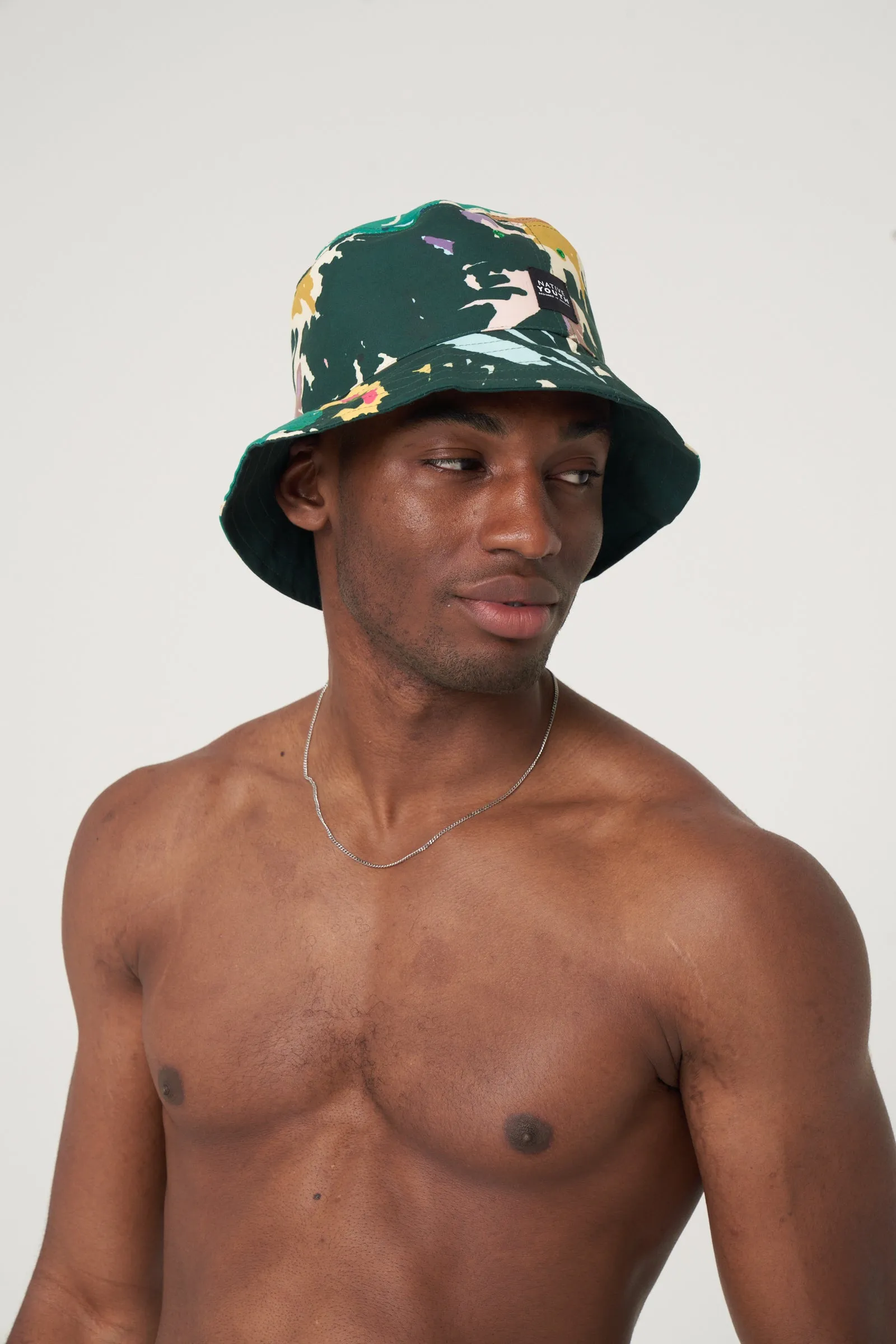 EVERGREEN BUCKET HAT