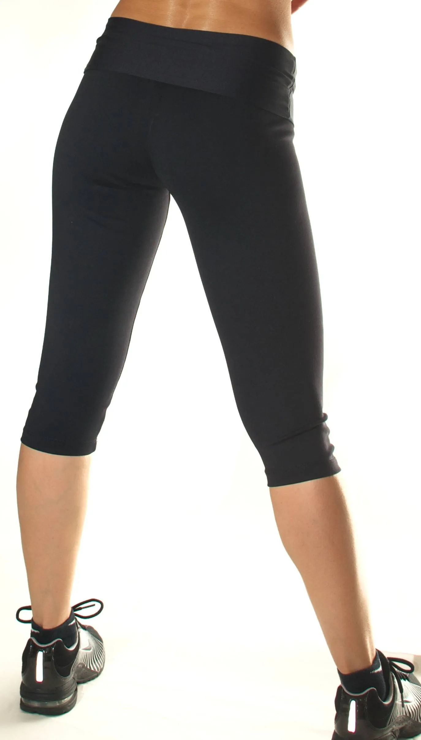 Final Sale! Bia Brazil Activewear Solid Roll Down Capri SL072S