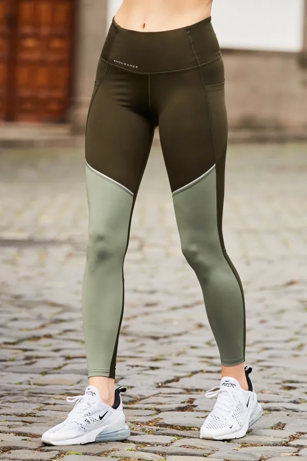 Green Tonal Activewear Leggings With Side Pocket