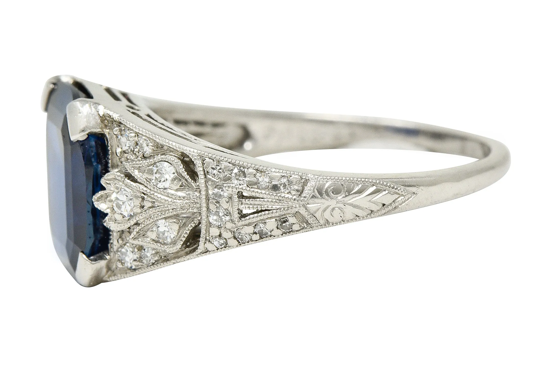 J.E. Caldwell Art Deco 3.90 CTW No Heat Sapphire Diamond Platinum Floral Vintage Ring GIA