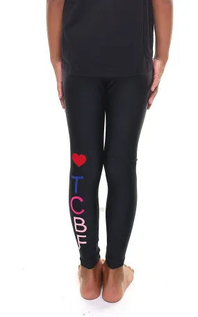 Leggings Bambina personalizzato con un cuore e lettere applicate in verticale