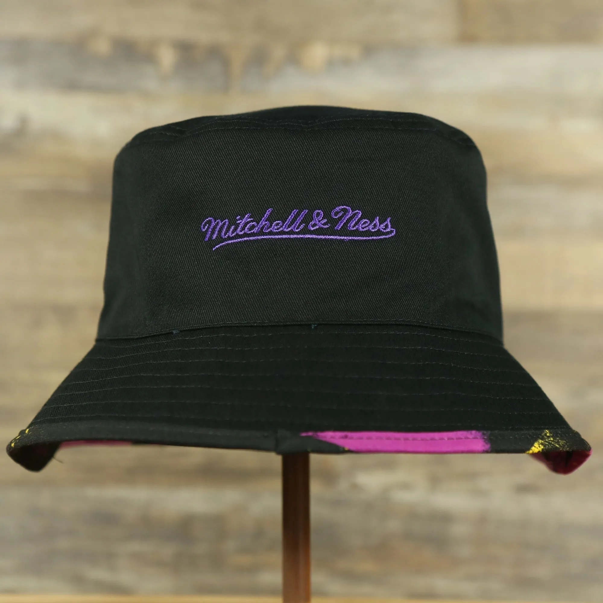 Los Angeles Lakers 90s Inspired NBA Hyper Mitchell and Ness Reversible Bucket Hat