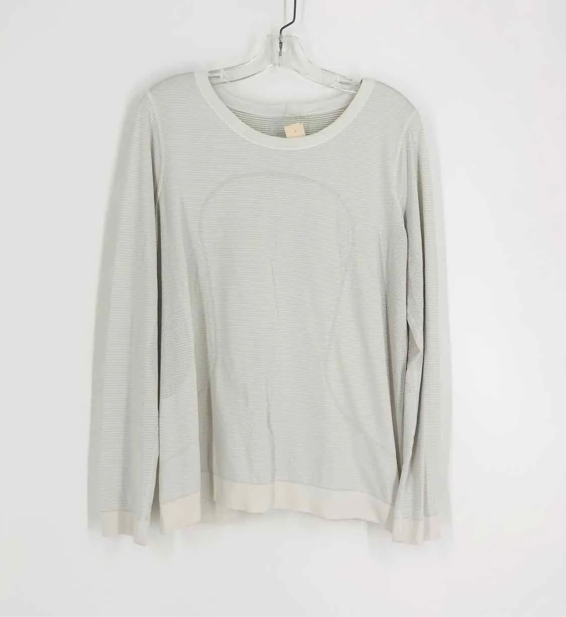 Lululemon Athletica Size XL ? White/Gray Stripe Activewear Top-Long Sleeve