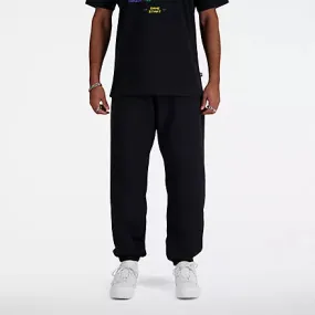 NEW BALANCE MEN'S FLEECE BLACK TRACKPANTS